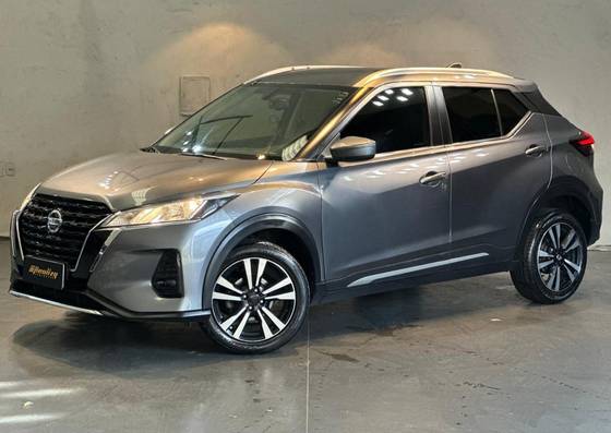 NISSAN KICKS 1.6 16V FLEXSTART ADVANCE XTRONIC
